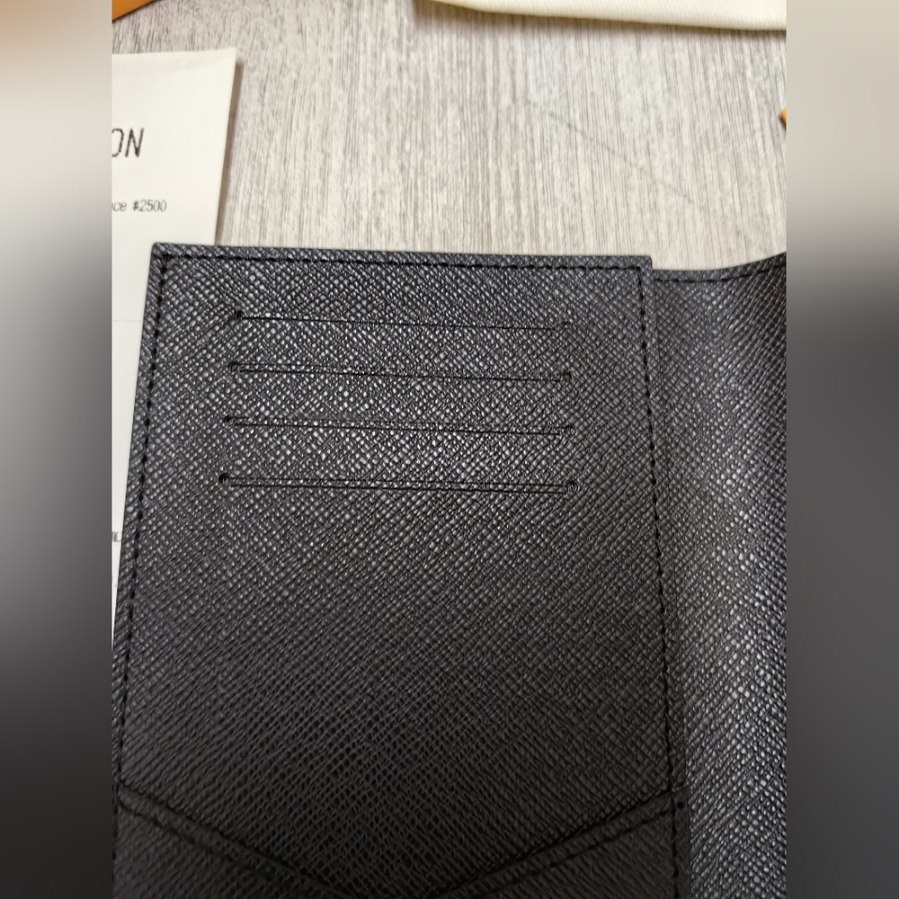 LV x TM Passport Cover Wallet - Picture 10 of 10